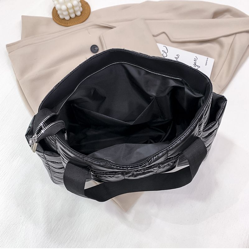 Silvana Dames Gewatteerde Canvas Handtas - Zwart