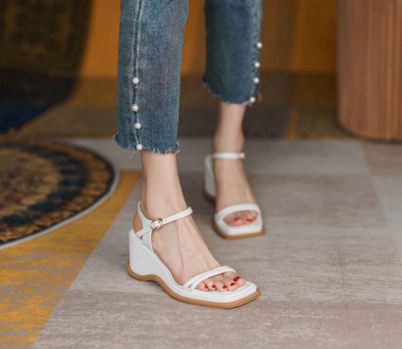 Sinaray Dames Vierkante Teen Wedges Sandalen - Lichtgeel