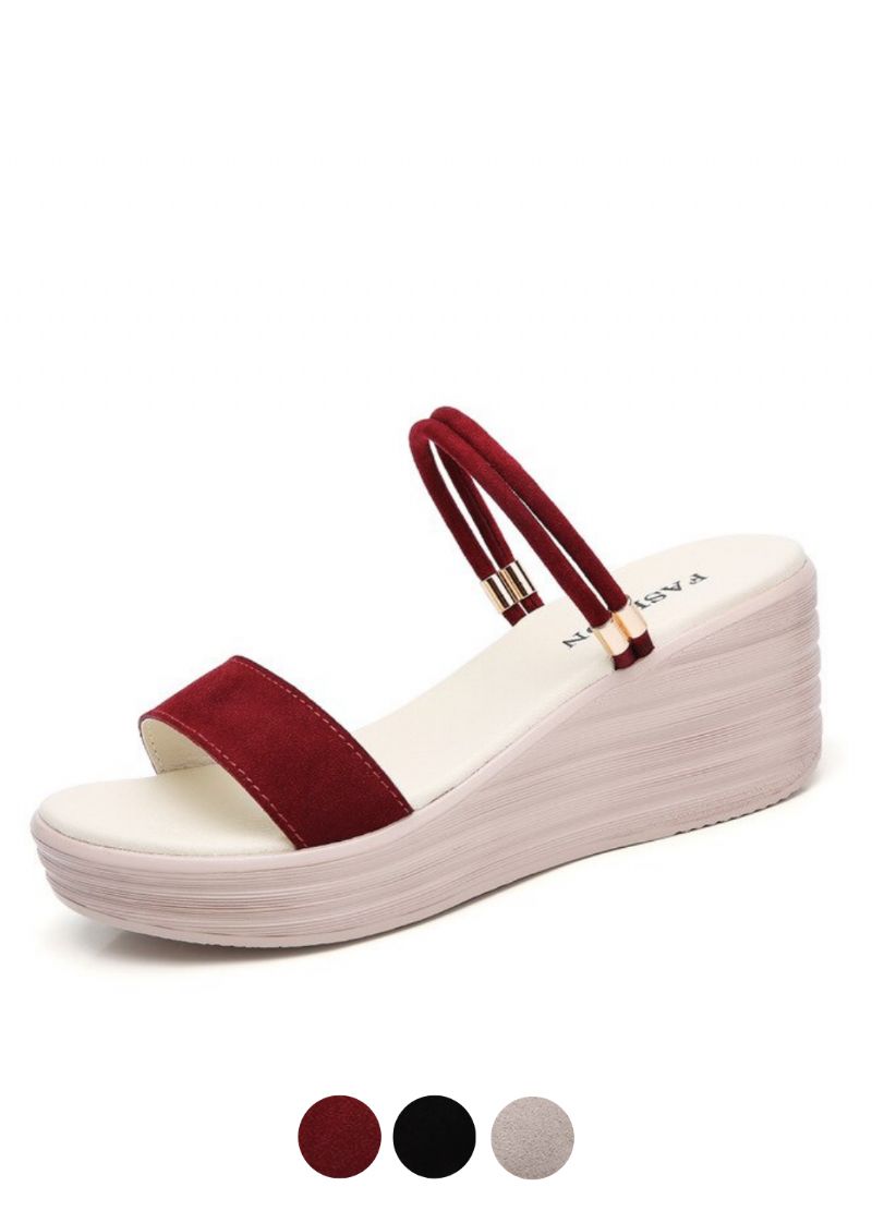 Tan Sandalen
