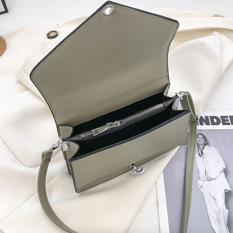Tonino Dames Hoogwaardig Leer Met Ketting Korte Handtas - Zwart