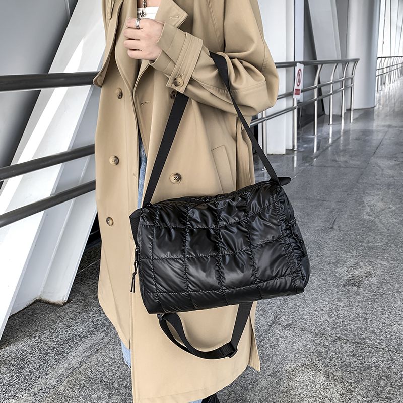 Torys Dames Nylon Crossbody Handtas - Zwart
