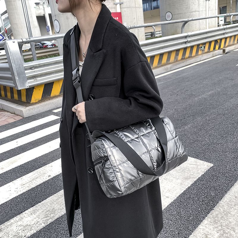 Torys Dames Nylon Crossbody Handtas - Zwart