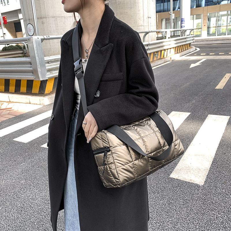 Torys Dames Nylon Crossbody Handtas - Zwart
