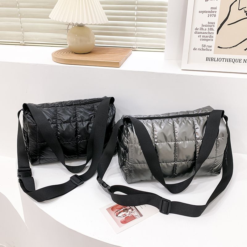 Torys Dames Nylon Crossbody Handtas - Zwart