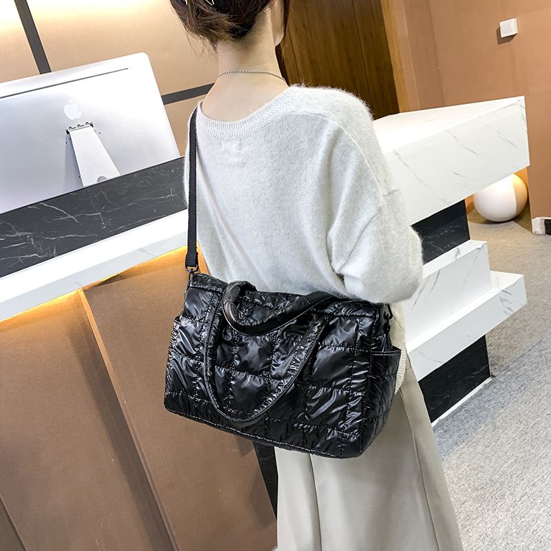 Torys Nylon Crossbody Handtas Voor Dames - Zwart