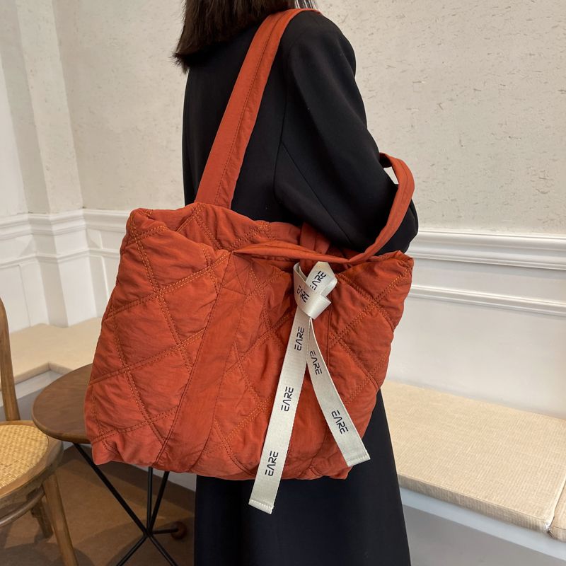 Trillo Dames Gewatteerde Nylon Handtas - Grijs