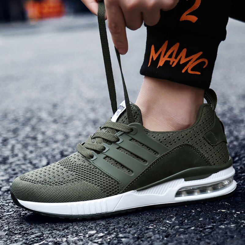 Trivial Unisex Ademende Sneaker - Zwart