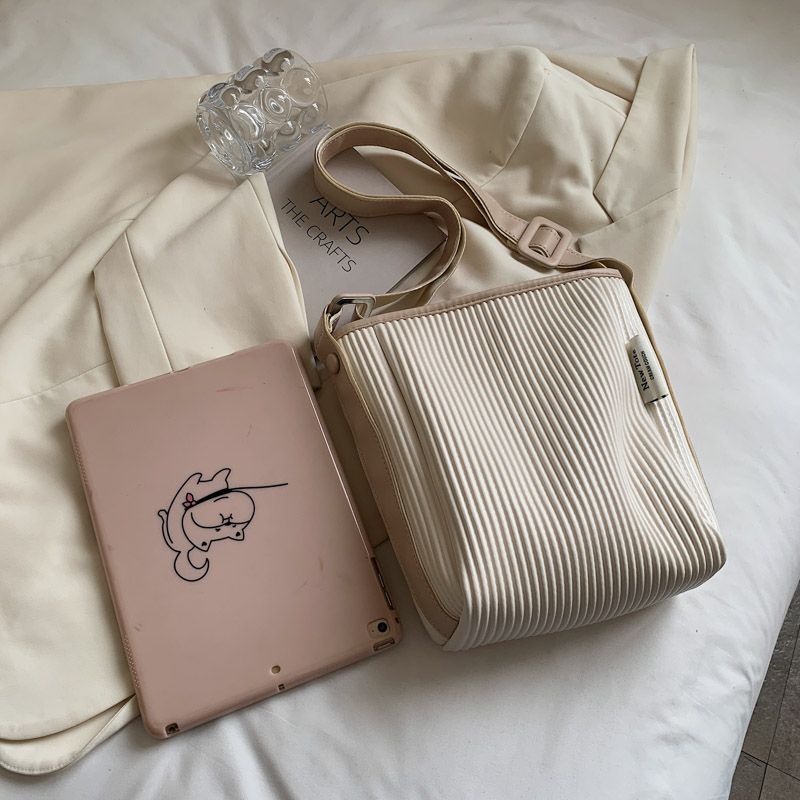 Trixy Dames Reis Schouder Handtas - Horizontaal Khaki