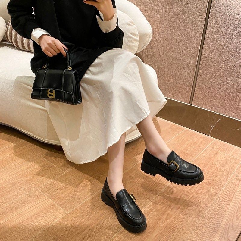 Tula Dames Platform Slip-on Loafer Schoenen - Wit