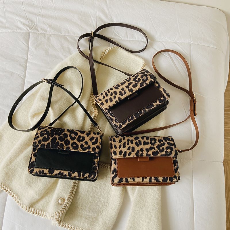 Urrieta Dames Leren Flap Crossbody Handtas - Bruin