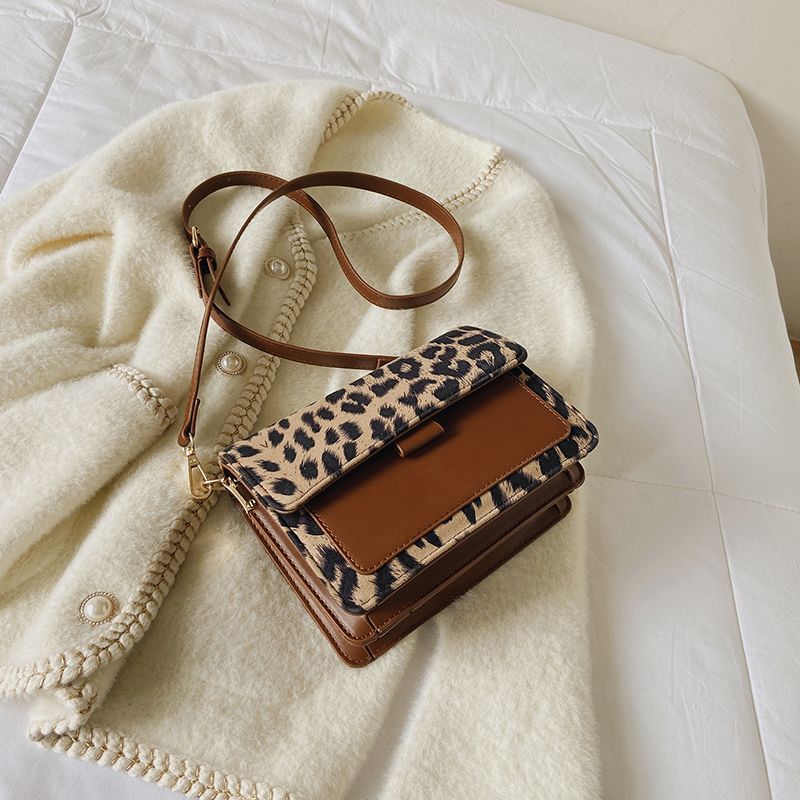 Urrieta Dames Leren Flap Crossbody Handtas - Bruin