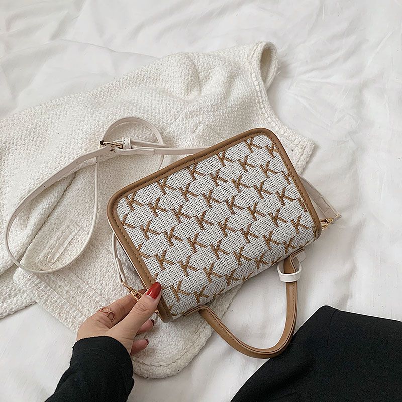 Vernon Dames Korte Handvat Crossbody Handtas - Wit met Khaki