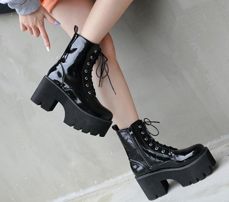 Walker Dames Zwarte Patent Leren Platform Laarzen - Zwart