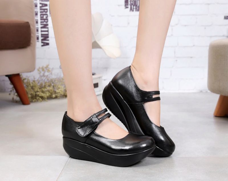 Yaya Dames Platform Schoenen - Zwart